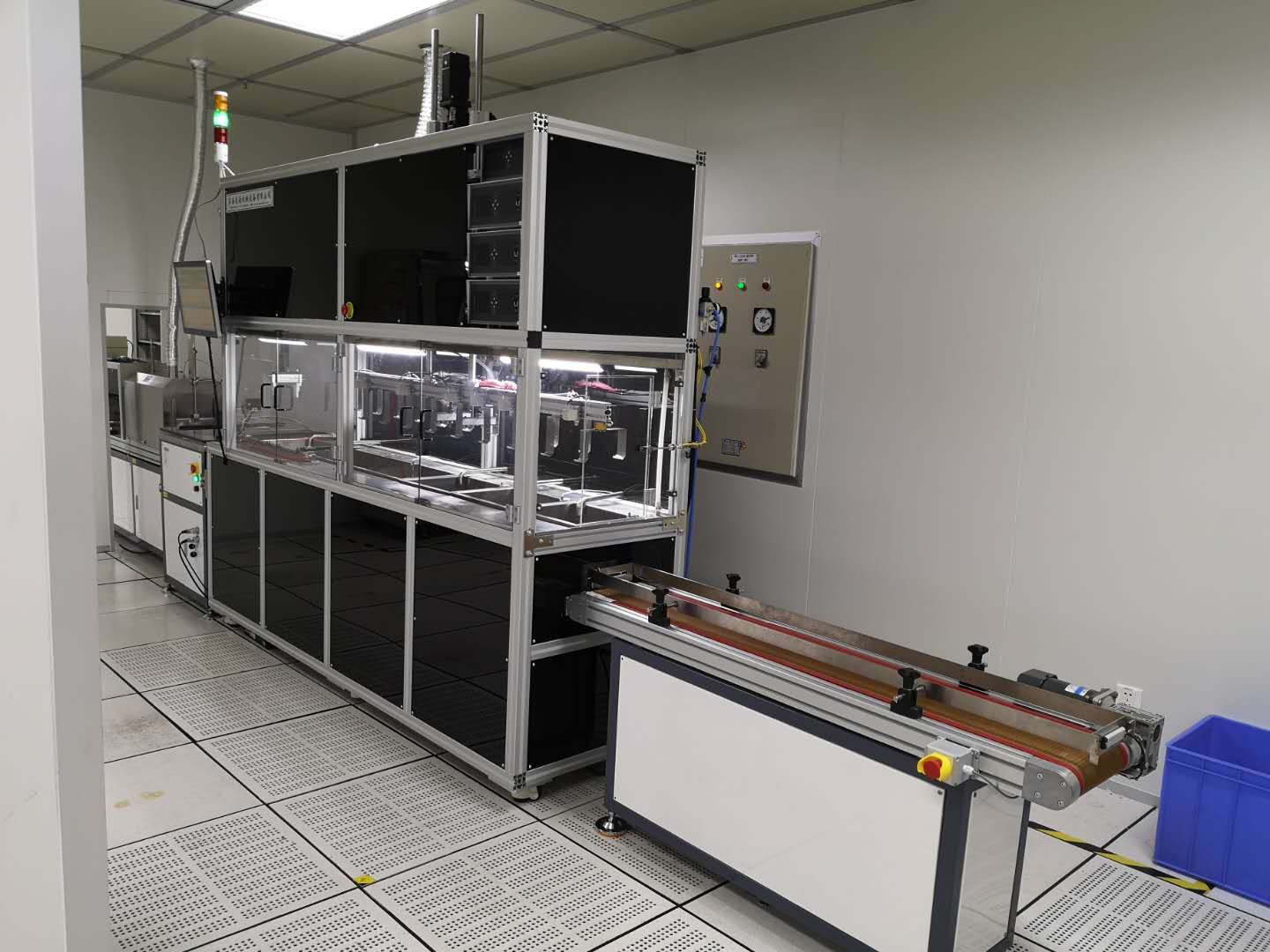 超聲波清洗機(jī)為什么還要選擇特殊的清洗液呢？